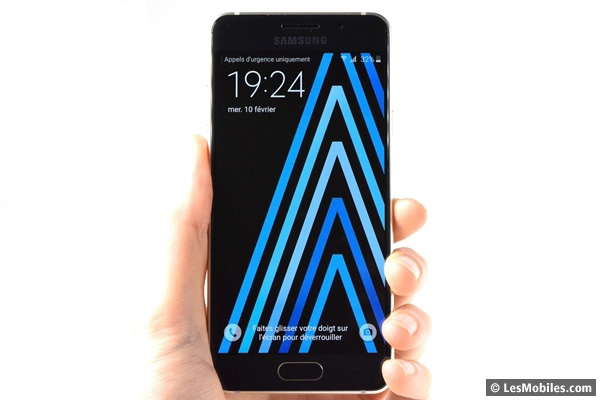 Test du Samsung Galaxy A3 (2016) : vous vouliez un Galaxy S6 Mini ?