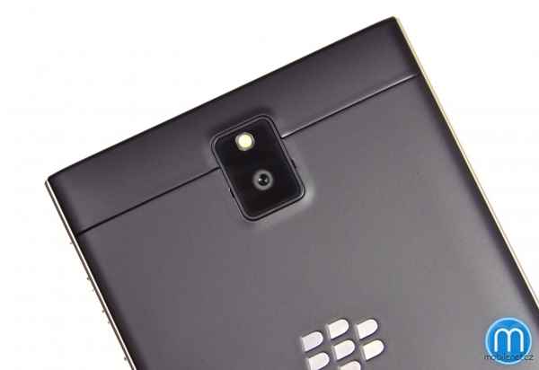 BlackBerry Passport : dos