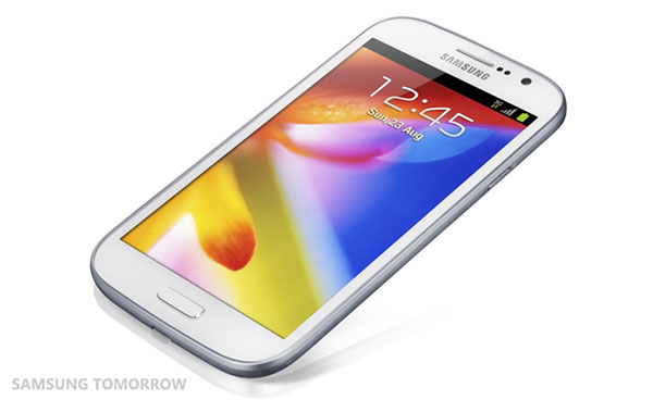Samsung Galaxy Grand : un Android de 5 pouces avec le même design que le Galaxy S3… et une piètre résolution d'écran