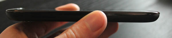 Wiko Cink Peax : côté gauche