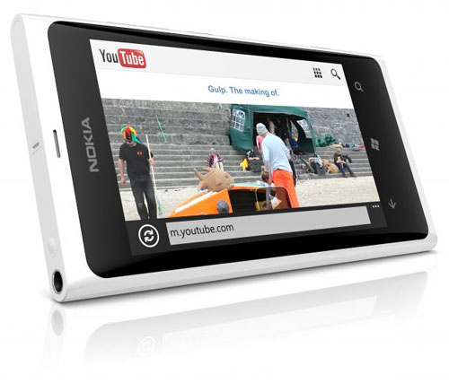 nokia lumia 800 blanc février france 499 euros