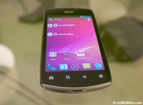 Prise en main Acer Liquid Glow : un Android abordable, correct et très bien fini (MWC 2012)