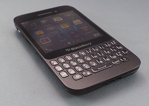 BlackBerry Q5