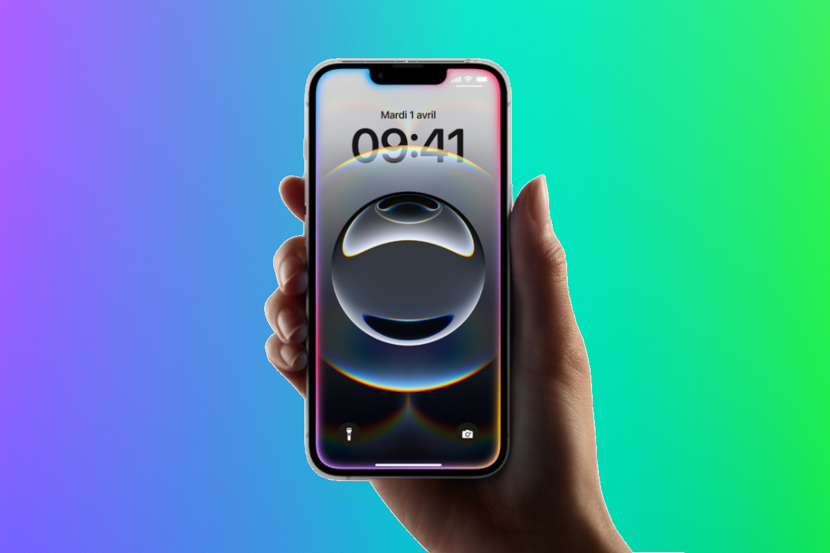 L'iPhone 16e, une fois en main, on ne le lâche plus.