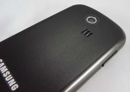 Samsung Ch@t 335 : capteur photo