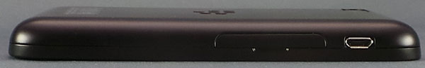 BlackBerry Q5 : côté gauche