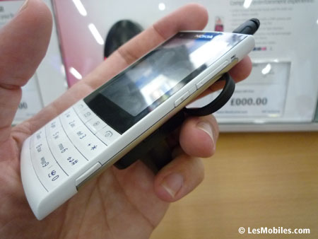 Nokia X3-02