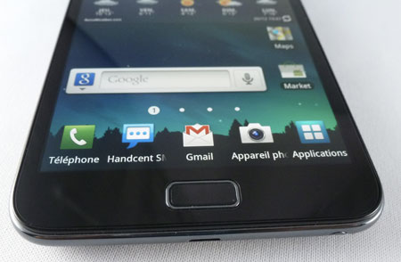 Samsung Galaxy Note test mi-tablette mi-smartphone écran tactile super amoled 5,3 pouces stylet s pen
