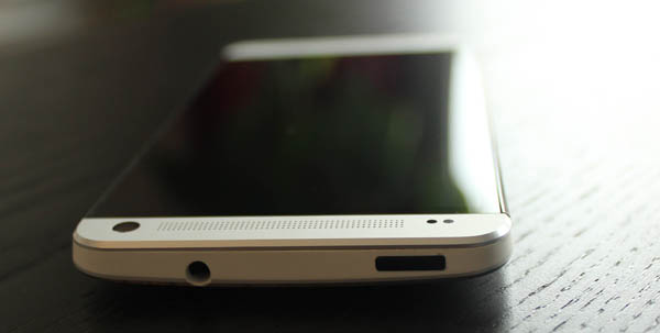 HTC One : tranche supérieure