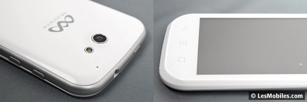 MobiWire Cygnus : capteur photo, microUSB et jack 3.5