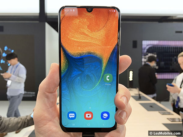 Samsung remplace le Galaxy A6+ avec le Galaxy A30