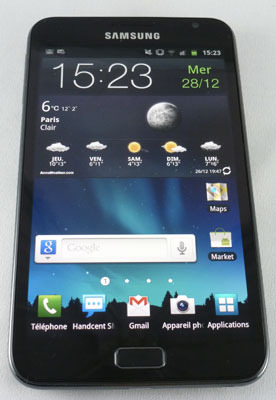 Samsung Galaxy Note test mi-tablette mi-smartphone écran tactile super amoled 5,3 pouces stylet s pen