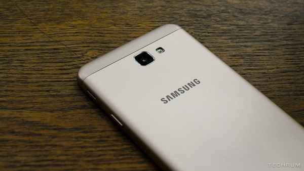 Samsung Galaxy J7 : une déclinaison Prime serait en préparation