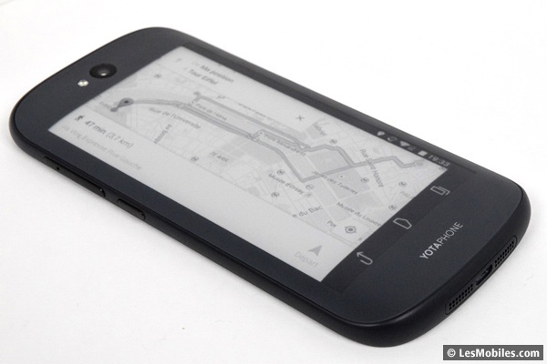 YotaPhone 2 : écran permanent