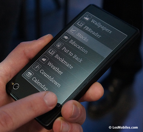 Prise en main YotaPhone
