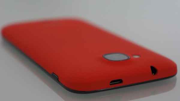 Yezz Andy A4m : jack 3,5 mm et microUSB