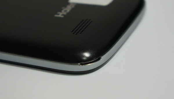 Haier Phone W757 encoche