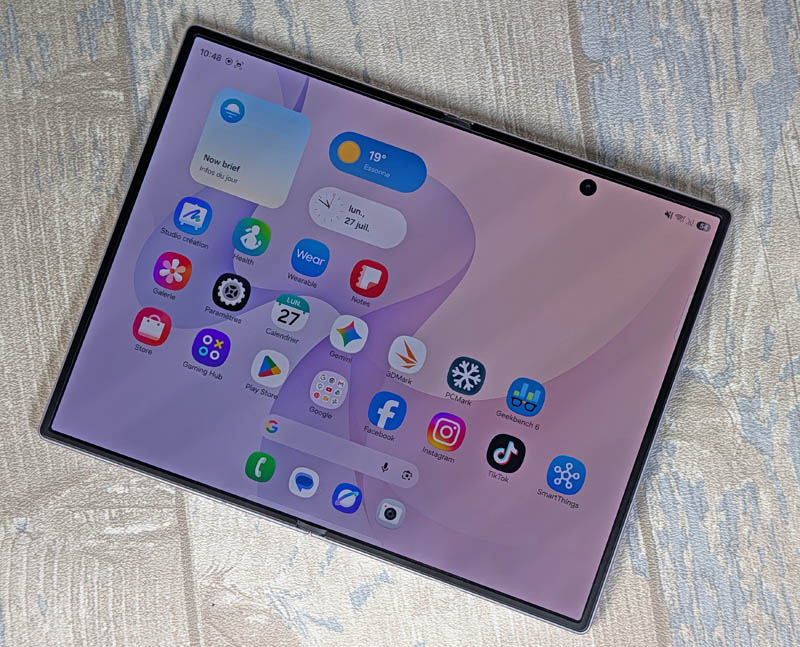 Samsung Galaxy Z Fold8