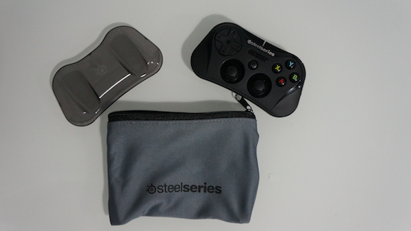 Steelseries Stratus : avec protection et sac de transport