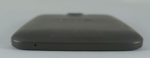 HTC One X : tranche inférieure