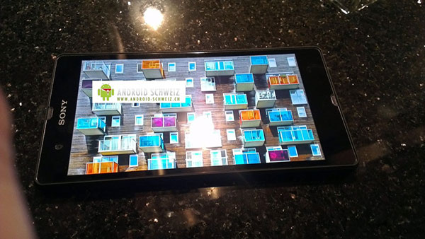 premières photos du Sony Yuga C6603