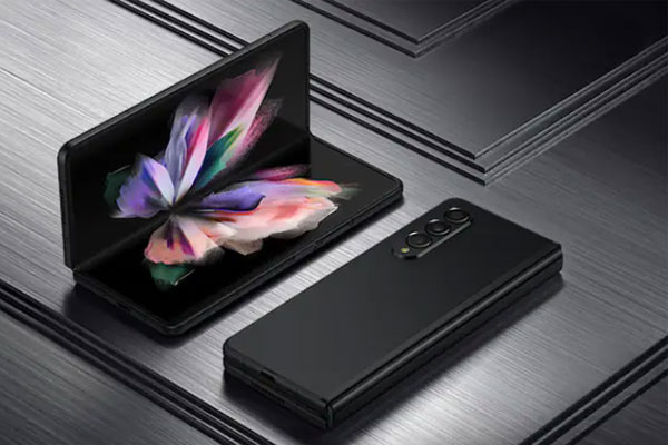 Offrez-vous le smartphone pliable de Samsung, le Galaxy Z Fold3 5G à prix réduit