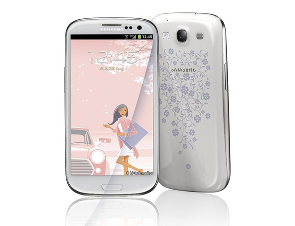 Samsung 2013 La Fleur : quand les Galaxy S3, Galaxy S3 Mini et les autres se font belles