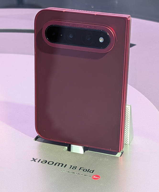 Xiaomi 18 Fold