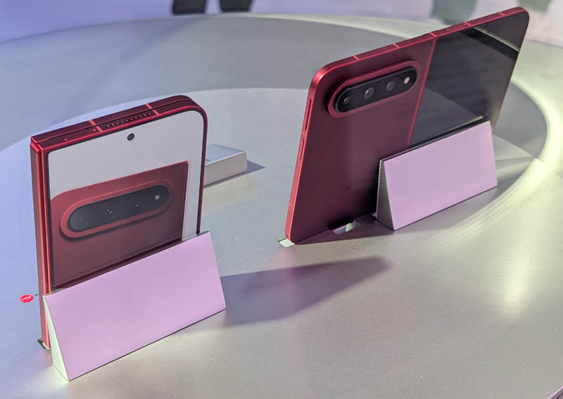 Xiaomi 18 Fold