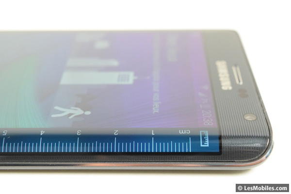 Samsung Galaxy S6 Edge : deux tranches valent mieux qu’une ?