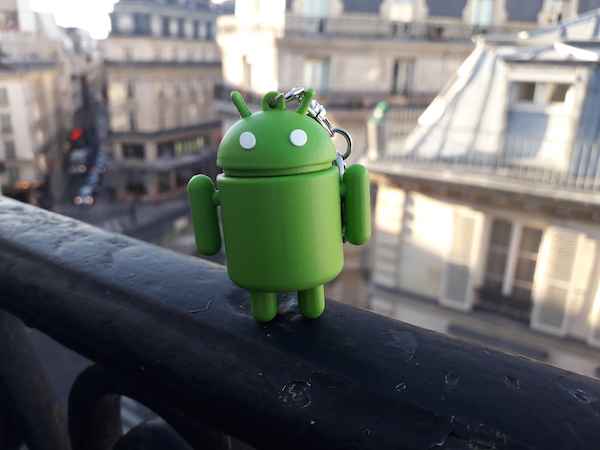 Samsung Galaxy J6 photo