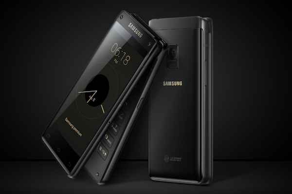 Samsung présente en Chine un nouveau smartphone à clapet
