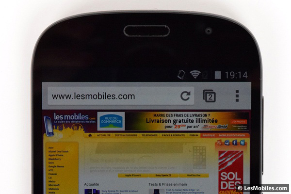 YotaPhone 2 : écran