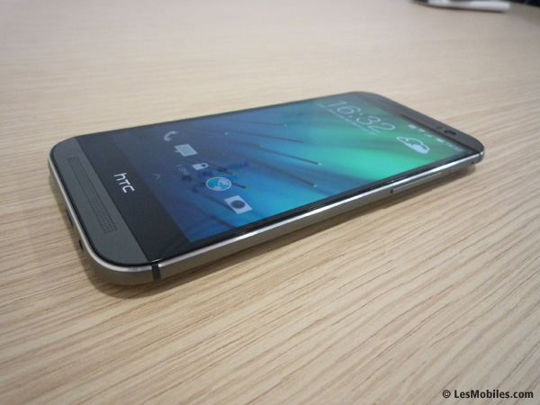 HTC One (M8)